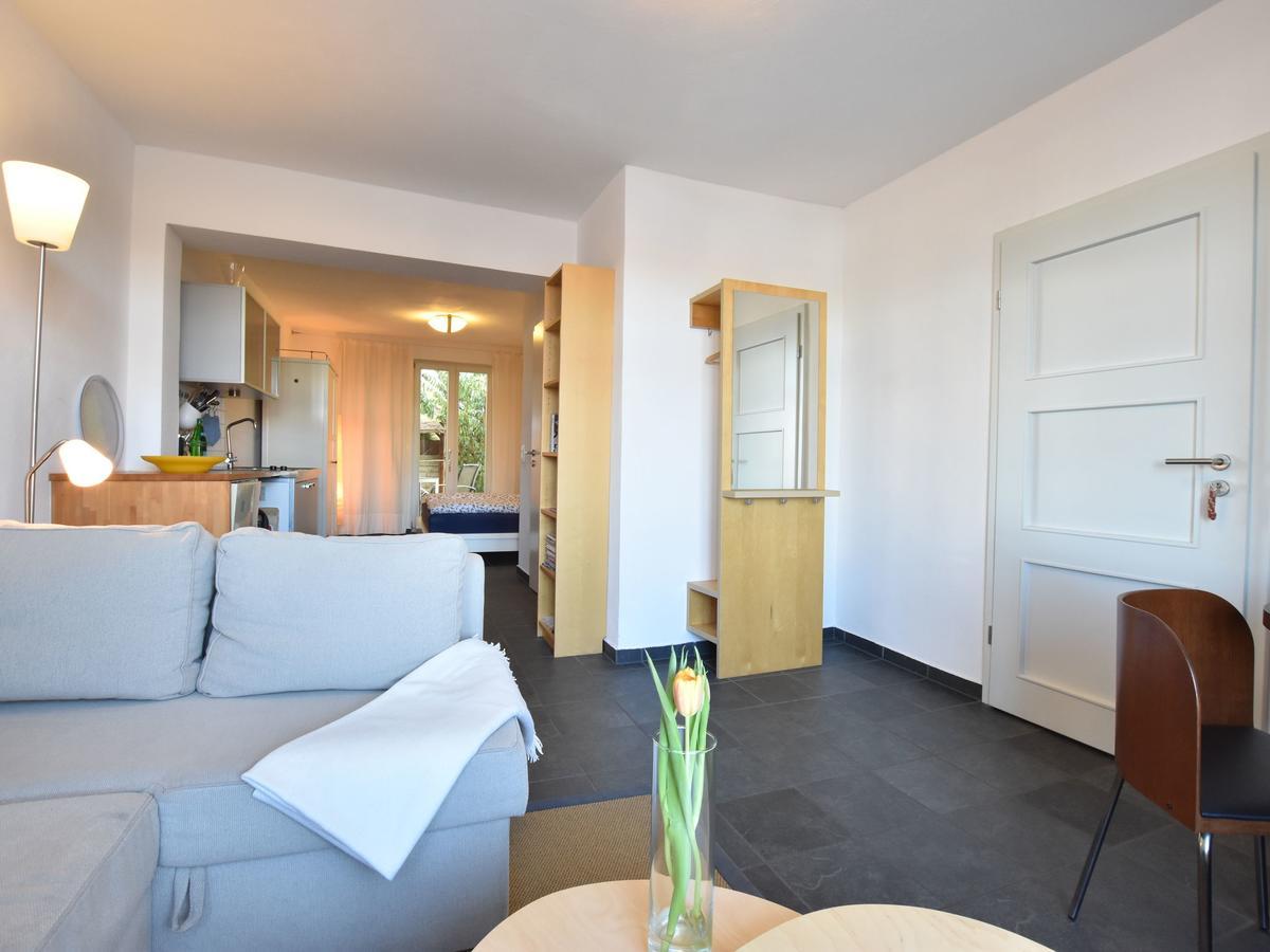 Modern Apartment With Garden In วิสมาร์ ภายนอก รูปภาพ